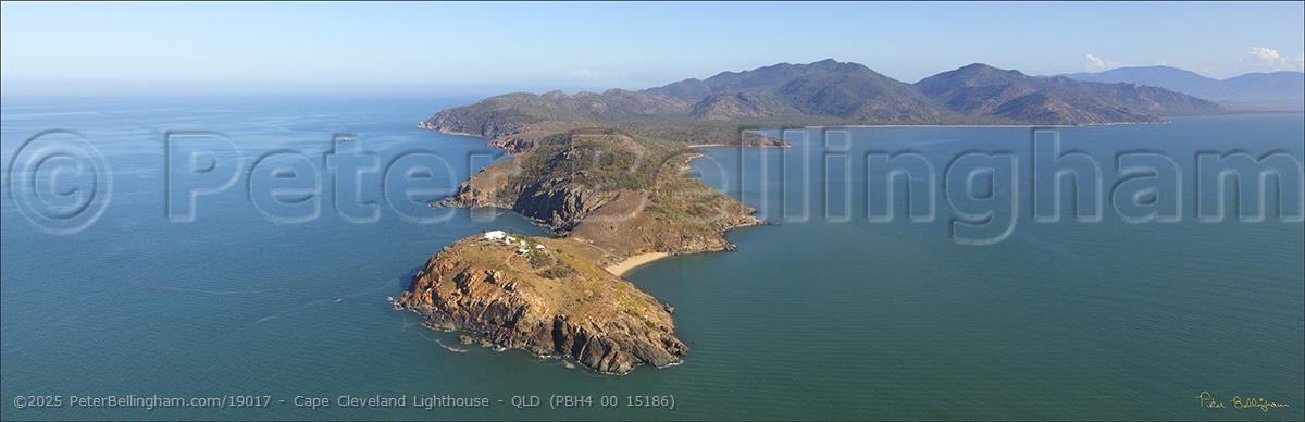 Peter Bellingham Photography Cape Cleveland Lighthouse - QLD (PBH4 00 15186)